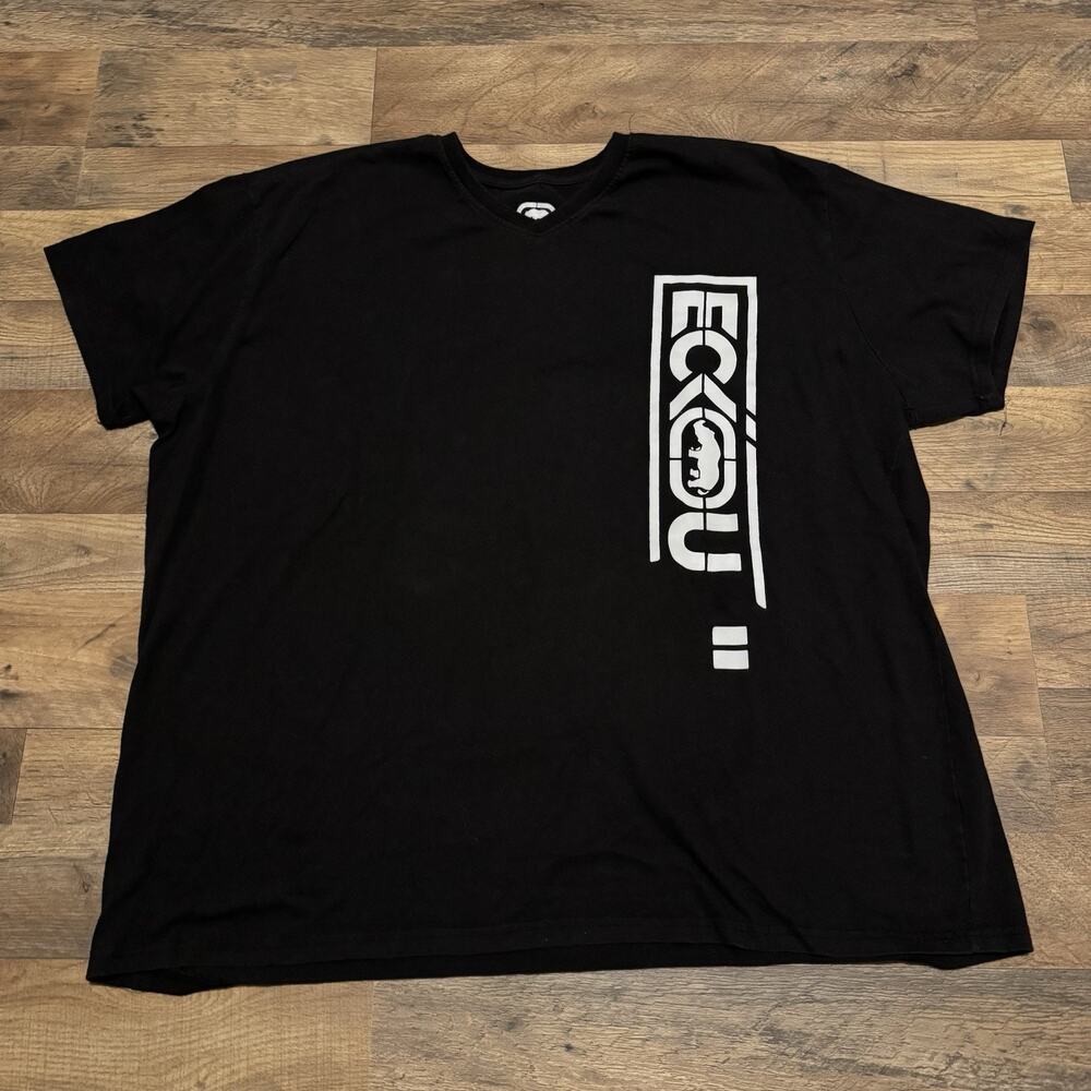 Ecko Unltd Black V Neck Tshirt Size‎ 5XL